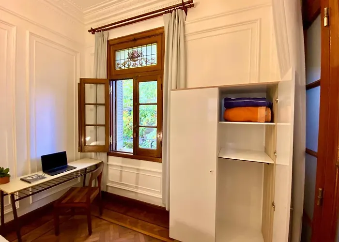 Queen Room